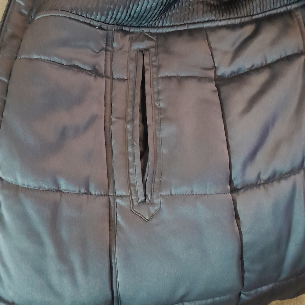 Puffer Coat - Picture 3 of 9
